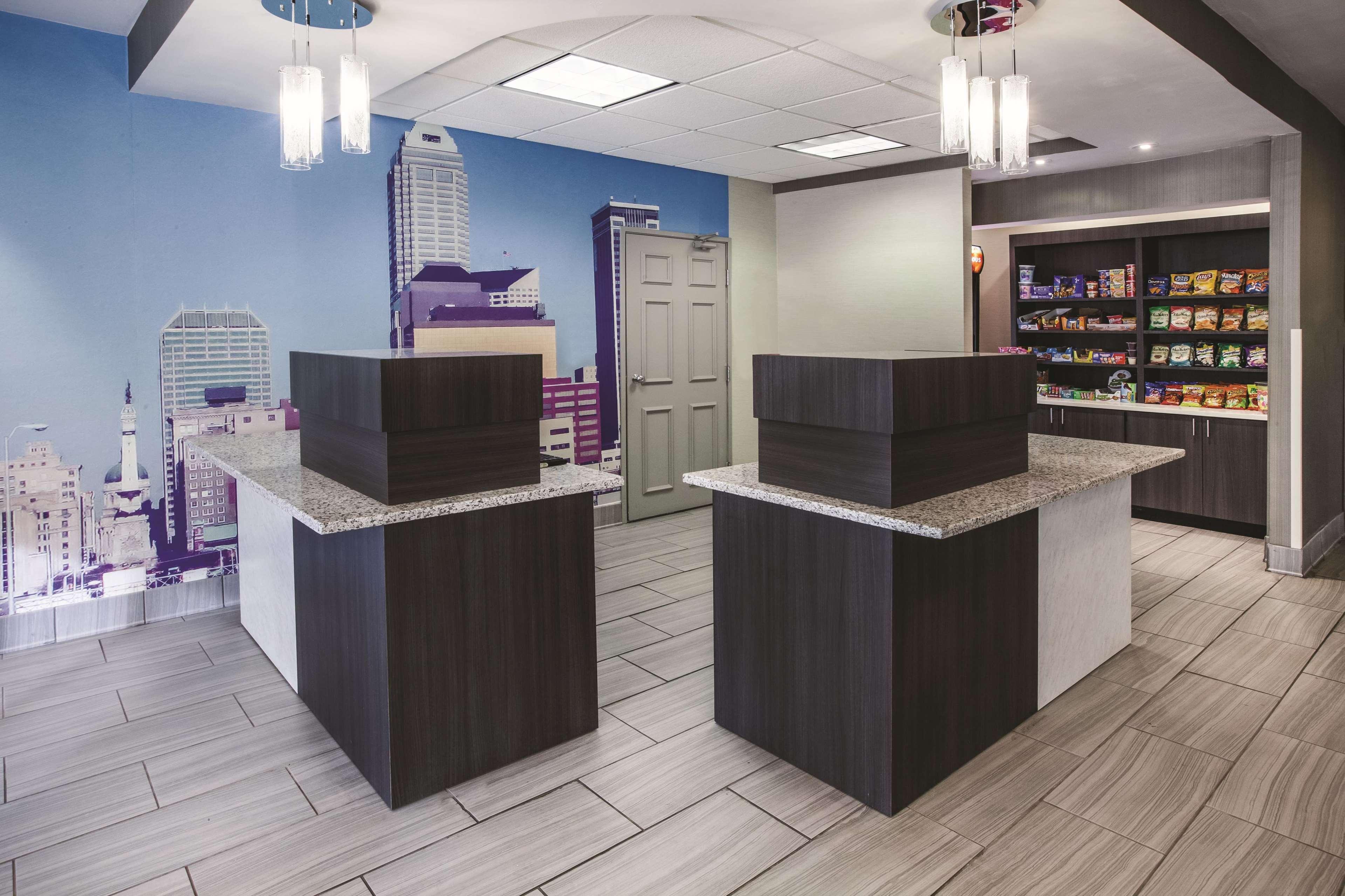 La Quinta Inn By Wyndham Indianapolis North Екстер'єр фото