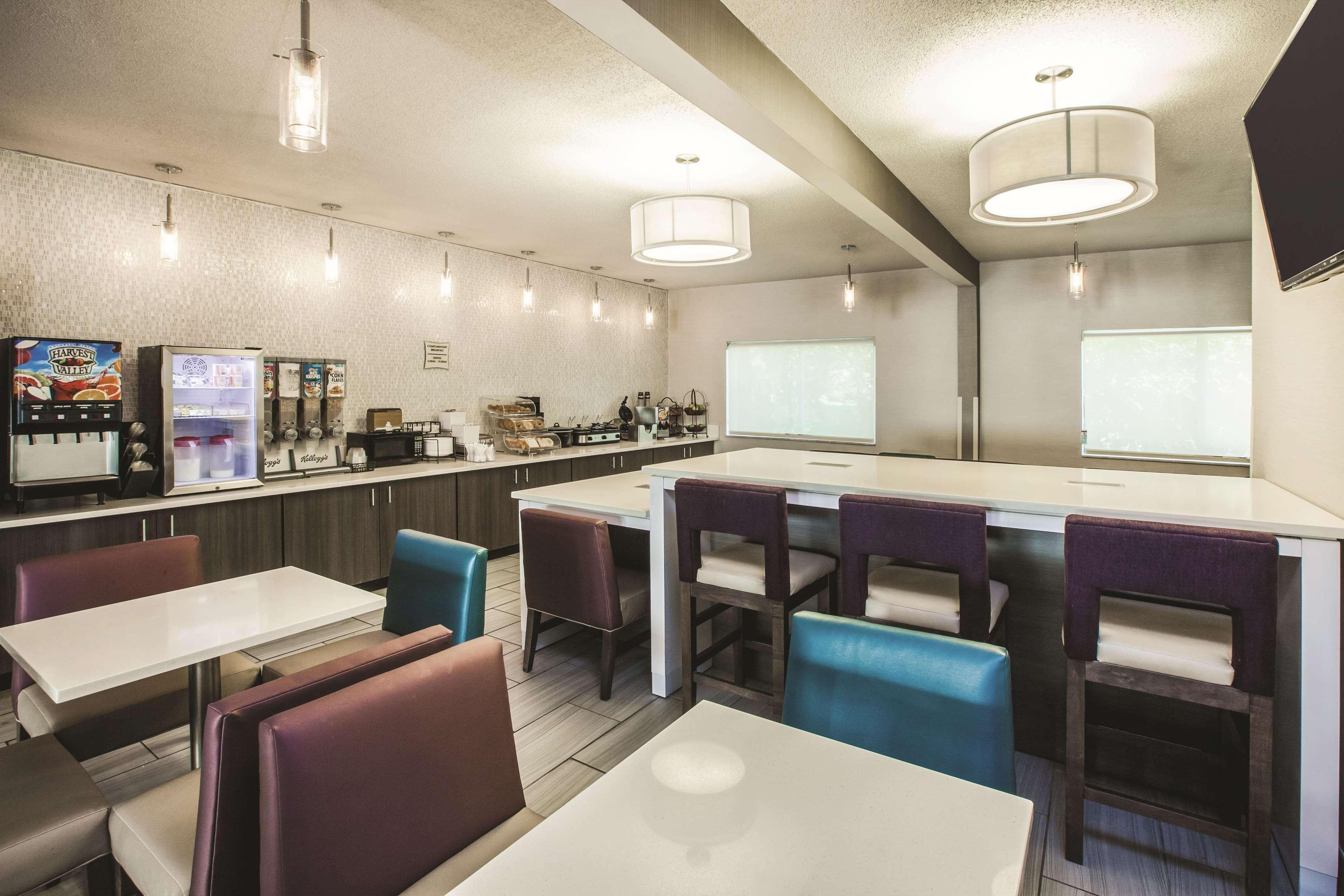 La Quinta Inn By Wyndham Indianapolis North Екстер'єр фото