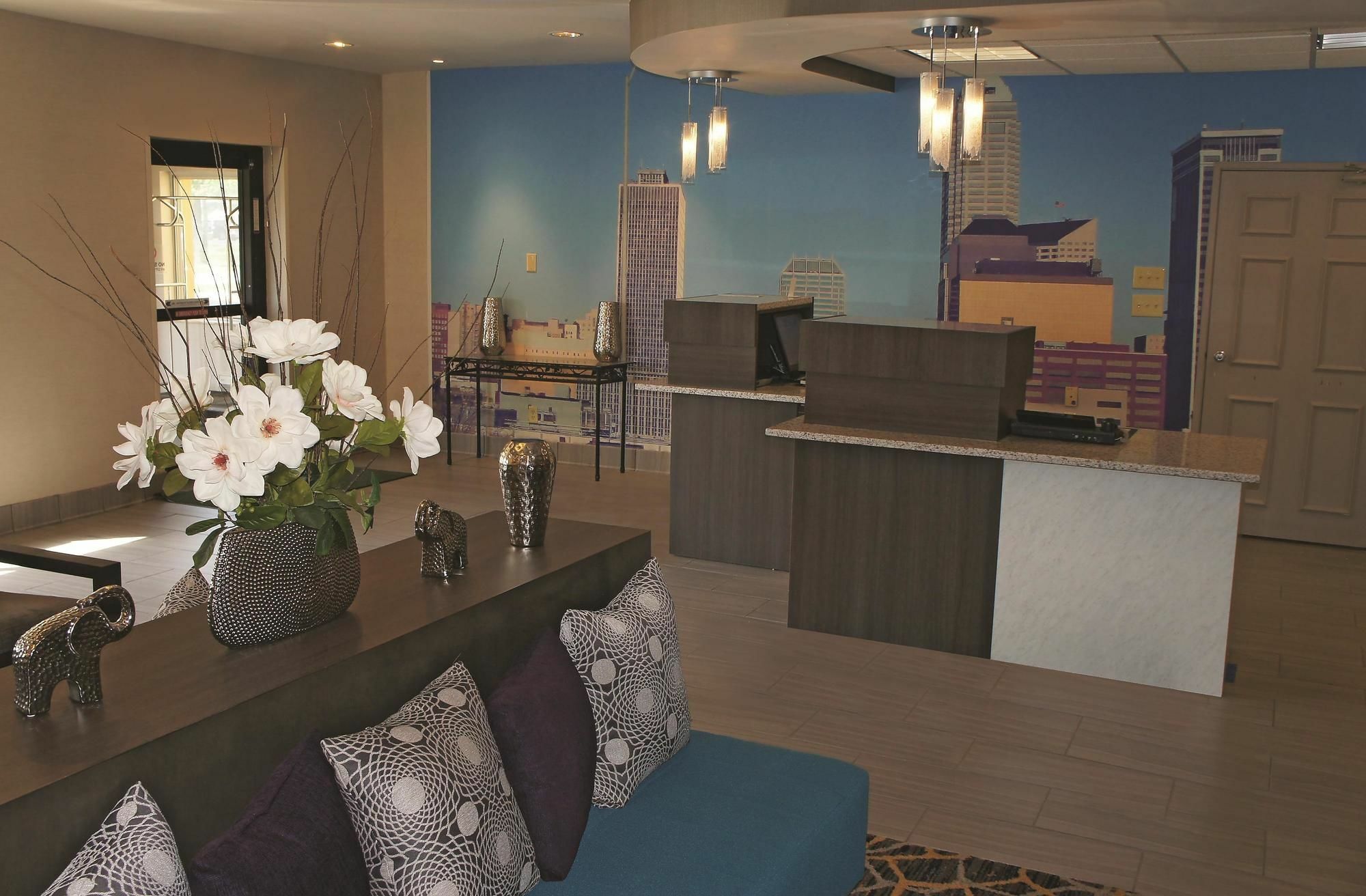 La Quinta Inn By Wyndham Indianapolis North Екстер'єр фото